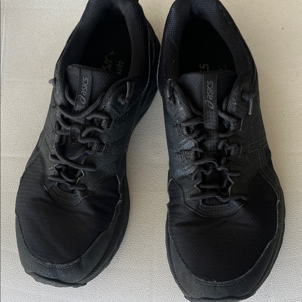 ASICS Men's All-Black Athletic Shoes